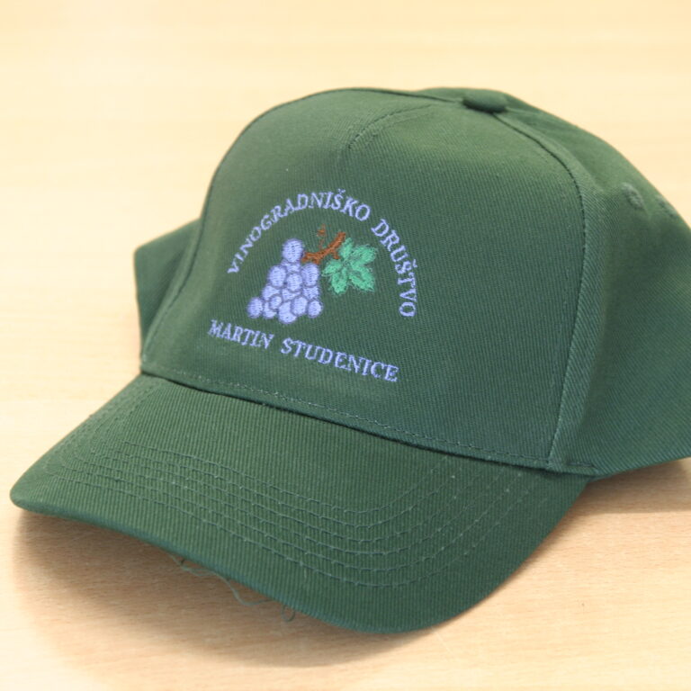 Vezenje na šilt kape za Vinogradniško društvo Martin Studenice